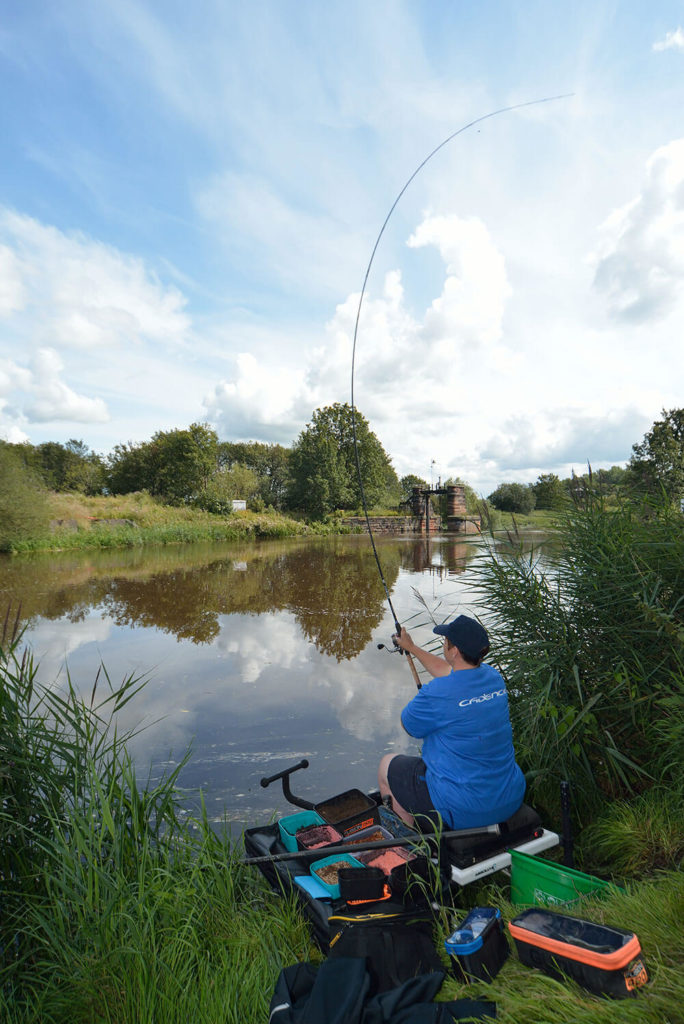 Slow River Feeder Fishing with Helen Dagnall - Cadence Fishing UK